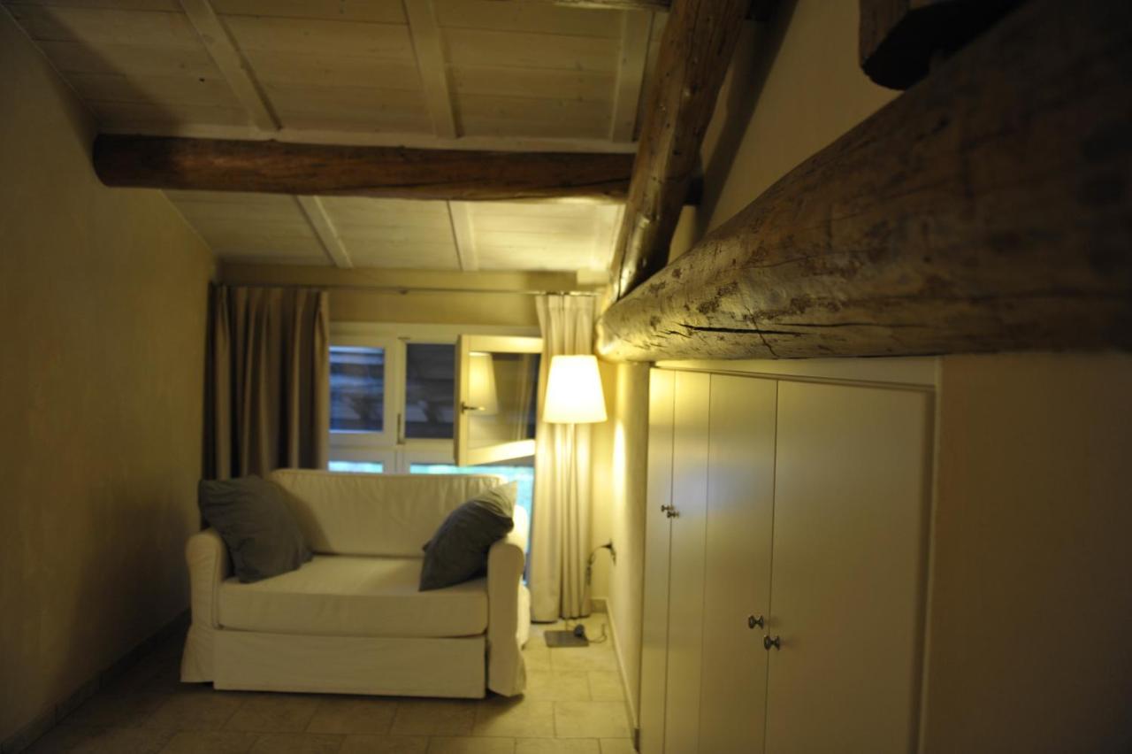 B&B Corte Cornalino Roverbella Bagian luar foto
