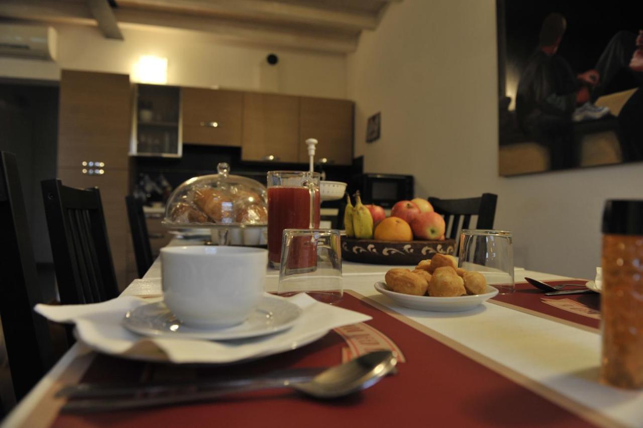 B&B Corte Cornalino Roverbella Bagian luar foto